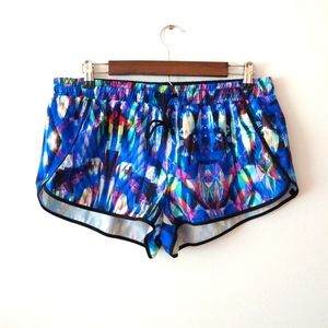 Fabletics Carrie Reef Running Shorts Size L